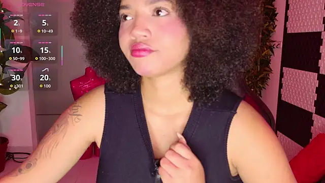 Snapshot of MalaikaBrown chatting on November 25, 12:16 pm MalaikaBrown online show from November 25, 12:16 pm