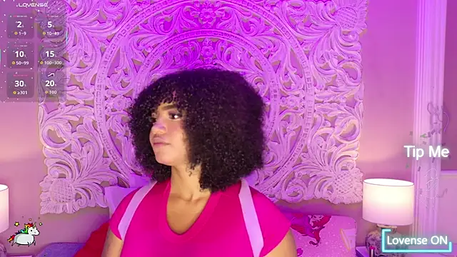 MalaikaBrown online show from May 17, 4:32 am