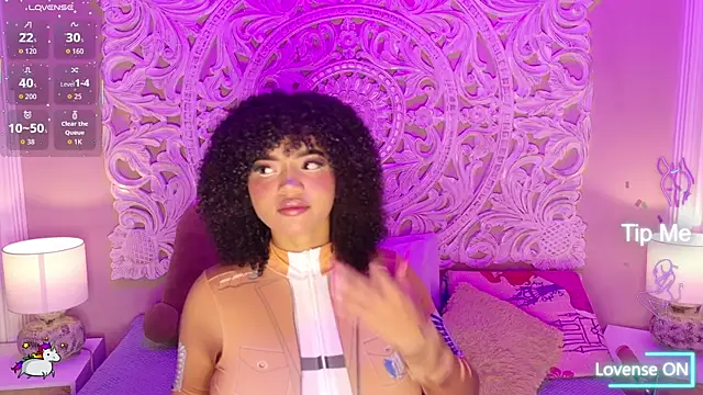 MalaikaBrown online show from May 23, 5:01 am