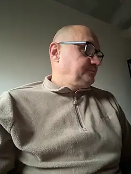 Snapshot of vanjbi45 chatting on November 12, 6:58 am vanjbi45 online show from November 12, 6:58 am