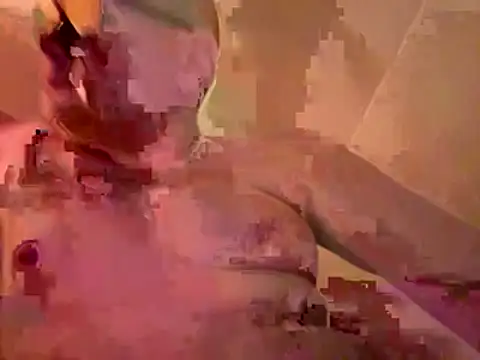 Snapshot of vanjbi45 chatting on December 21, 5:47 am vanjbi45 online show from December 21, 5:47 am