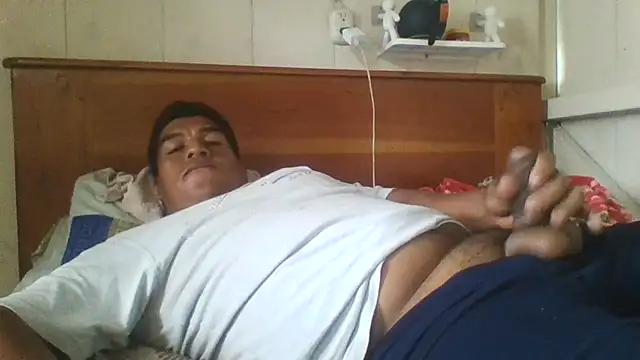 ELVERGON43267 online show from August 8, 4:53 pm