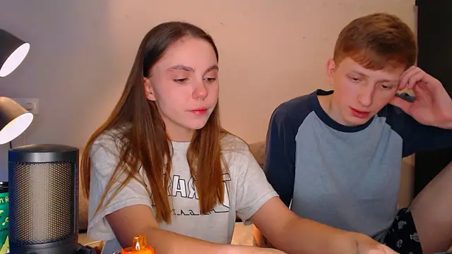 juliaanddima online show from December 13, 10:02 pm