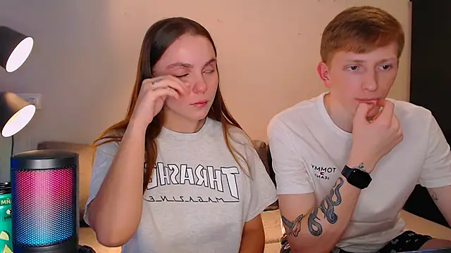 juliaanddima online show from December 14, 11:12 pm