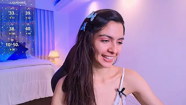 Snapshot of miiaa_evans chatting on March 21, 3:33 am miiaa evans online show from March 21, 3:33 am