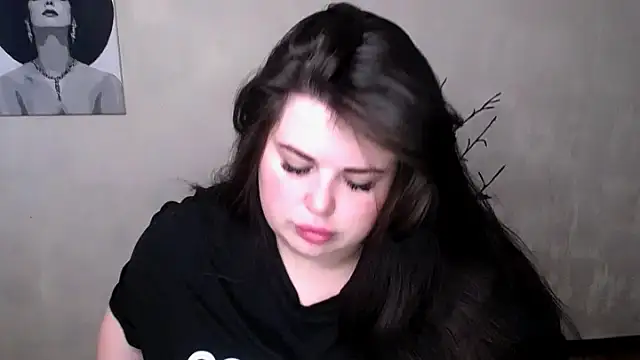 Snapshot of Emily_Mo chatting on September 19, 5:09 am Emily Mo online show from September 19, 5:09 am