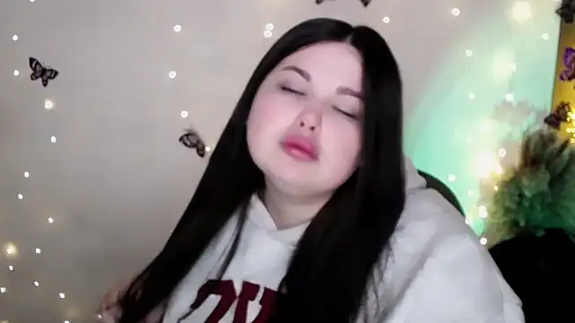 Emily Mo online show from February 8, 6:50 am