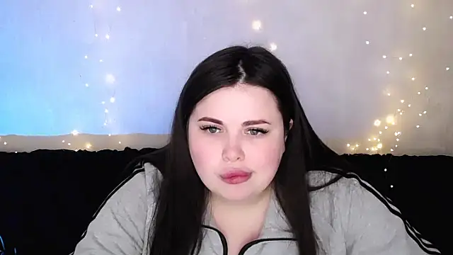 Emily Mo online show from March 10, 6:40 am