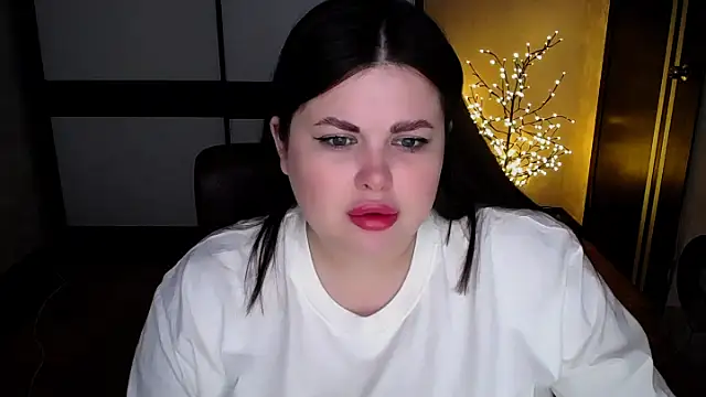 Emily Mo online show from July 8, 6:07 am
