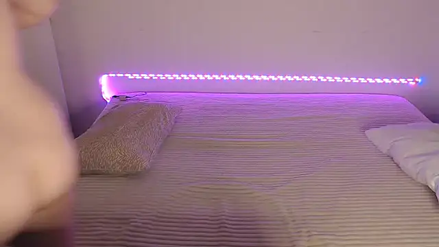 Snapshot of Karolina_love_ chatting on October 31, 5:36 pm Karolina love online show from October 31, 5:36 pm