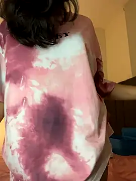 Cat2525 online show from January 9, 1:30 am