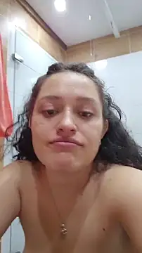 Snapshot of megan_doll2 chatting on July 23, 9:24 pm megan doll2 online show from July 23, 9:24 pm