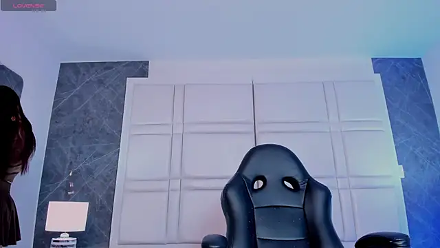 Snapshot of charlottewhitte chatting on July 17, 10:55 am charlottewhitte online show from July 17, 10:55 am