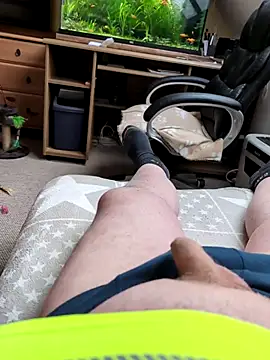 Snapshot of Mariomario0565 chatting on October 24, 2:02 pm Mariomario0565 online show from October 24, 2:02 pm