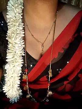 tuttifrutti17 online show from February 21, 5:20 pm