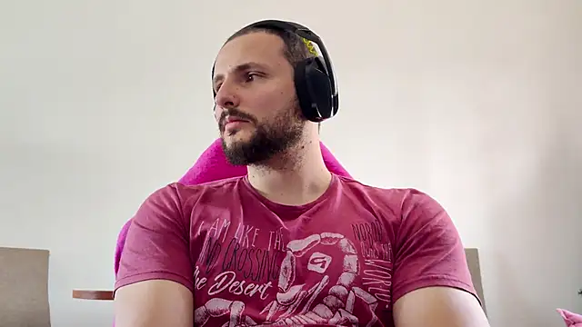 Snapshot of iurytx chatting on November 21, 5:33 pm iurytx online show from November 21, 5:33 pm