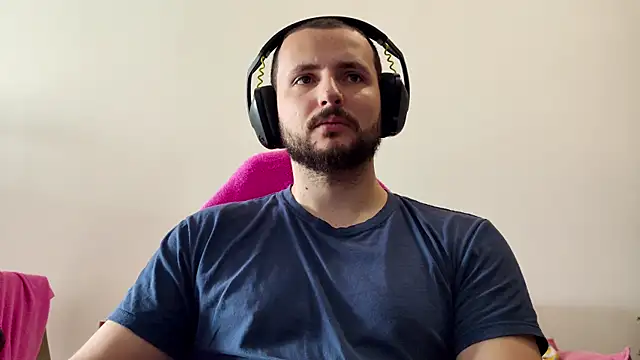 Snapshot of iurytx chatting on November 23, 3:12 pm iurytx online show from November 23, 3:12 pm