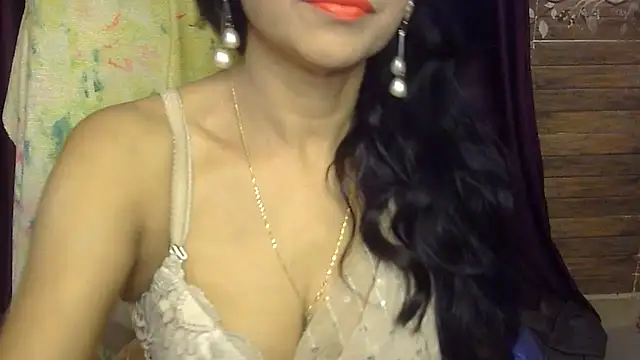 iam-moni2 online show from July 12, 4:42 pm