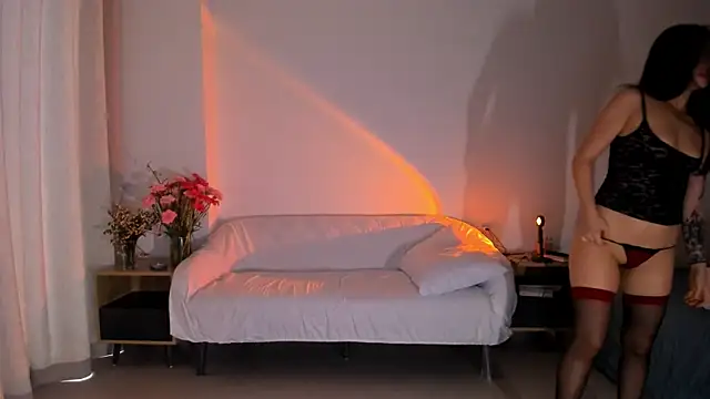 kawaii mia online show from December 28, 4:41 am