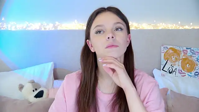 ElisabethDavis online show from January 18, 8:51 pm