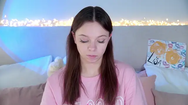 ElisabethDavis online show from January 18, 11:55 pm