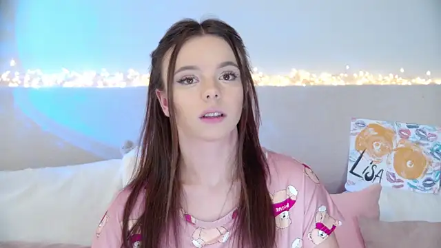 ElisabethDavis online show from January 21, 3:10 pm