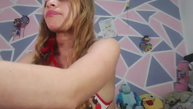 Snapshot of Keili-Sexy chatting on September 17, 9:38 pm Keili-Sexy online show from September 17, 9:38 pm