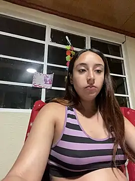 Vaiolet a online show from December 12, 12:48 am