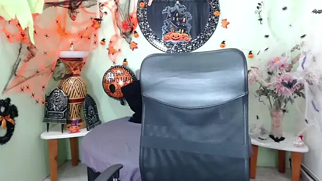 Snapshot of Sofia_Franco_ chatting on October 27, 7:18 pm Sofia Franco online show from October 27, 7:18 pm