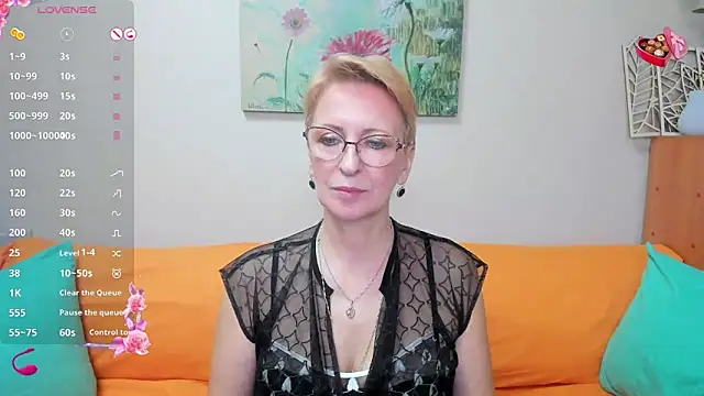 iamyourdream89 online show from March 14, 1:24 pm