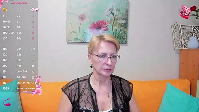 iamyourdream89 online show from March 19, 6:34 pm