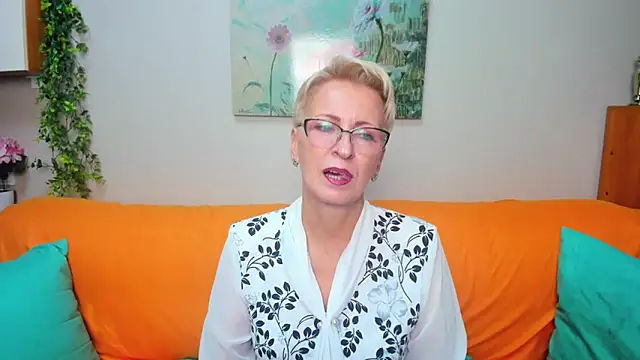 iamyourdream89 online show from September 29, 12:54 pm