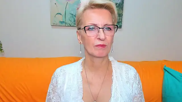 iamyourdream89 online show from October 14, 6:58 am