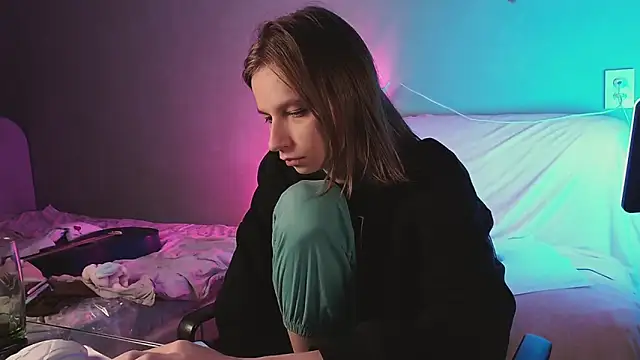 Snapshot of Frank_Fraer chatting on December 23, 7:20 pm Frank Fraer online show from December 23, 7:20 pm