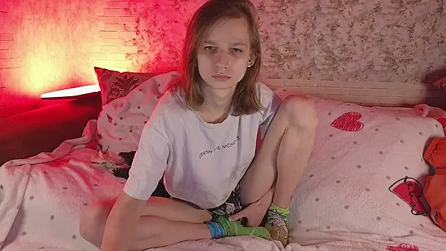 Snapshot of Frank_Fraer chatting on February 22, 7:58 pm Frank Fraer online show from February 22, 7:58 pm