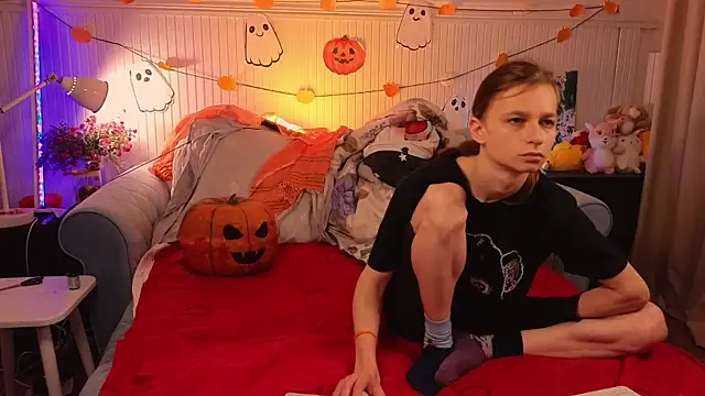 Snapshot of Frank_Fraer chatting on November 1, 5:15 pm Frank Fraer online show from November 1, 5:15 pm