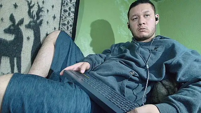 sweet cock28 online show from February 22, 3:43 pm