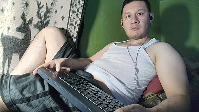 sweet cock28 online show from April 29, 3:32 am