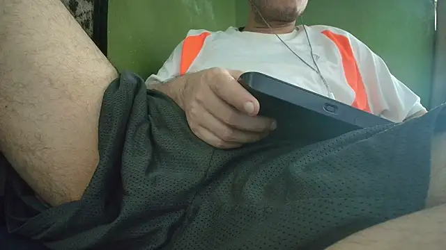 Snapshot of sweet_cock28 chatting on July 18, 3:38 pm sweet cock28 online show from July 18, 3:38 pm