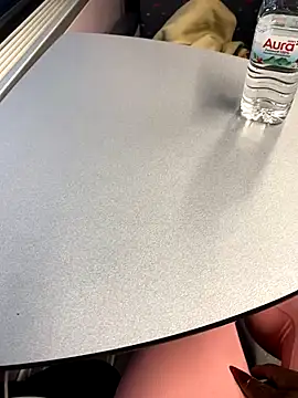 Snapshot of Thepanthera chatting on November 28, 7:33 am Thepanthera online show from November 28, 7:33 am