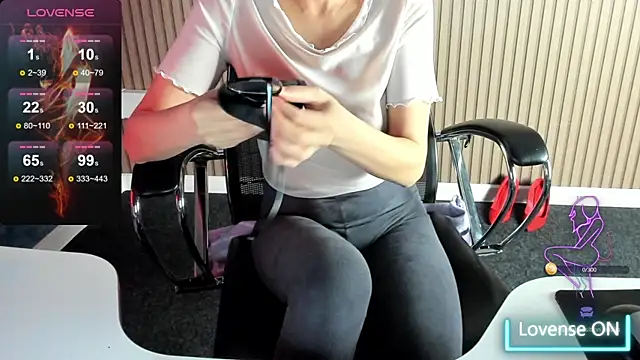 mommy cum1 online show from April 28, 1:48 am