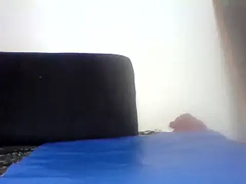 Snapshot of squirydol chatting on January 6, 1:31 am squirydol online show from January 6, 1:31 am