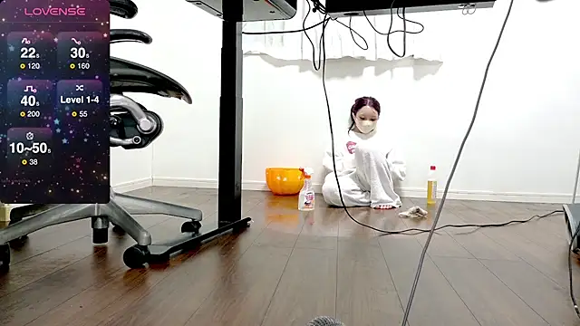 Snapshot of nemui_oyasumi chatting on March 22, 5:31 pm nemui oyasumi online show from March 22, 5:31 pm