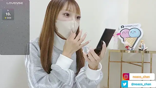 Snapshot of nemui_oyasumi chatting on September 19, 11:33 am nemui oyasumi online show from September 19, 11:33 am