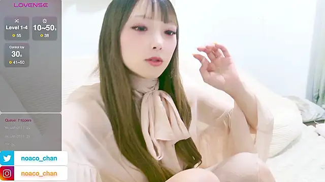 Snapshot of nemui_oyasumi chatting on May 22, 12:44 pm nemui oyasumi online show from May 22, 12:44 pm