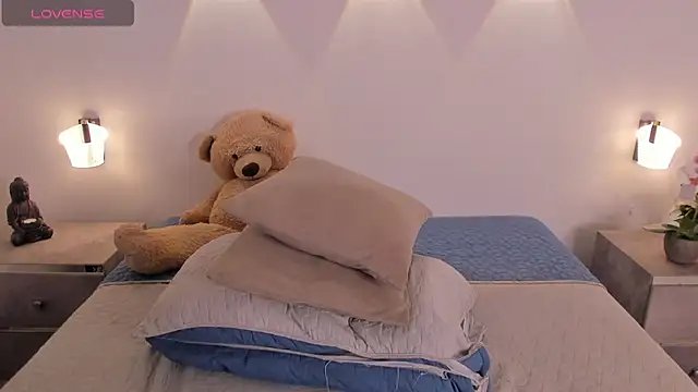 Snapshot of natassha1 chatting on January 26, 2:19 pm natassha1 online show from January 26, 2:19 pm