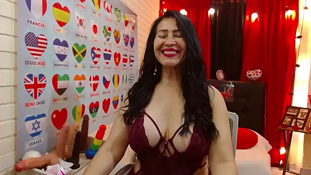 Snapshot of Sarah_teiku chatting on February 18, 9:53 pm Sarah teiku online show from February 18, 9:53 pm