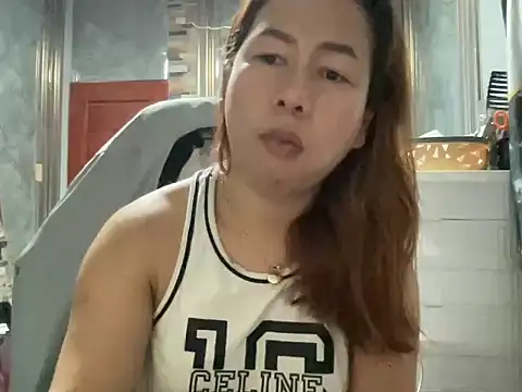 UrLove Marga online show from April 28, 9:53 pm