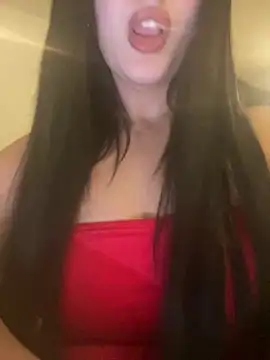 Sarahkhaalifa online show from June 10, 9:03 pm