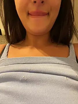 Snapshot of Sarahkhaalifa chatting on August 1, 10:30 pm Sarahkhaalifa online show from August 1, 10:30 pm